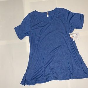 Lularoe Perfect t-shirt